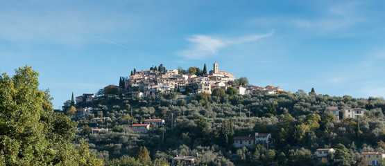 Fototapeta na wymiar Mountain old village Coaraze, Provence Alpes Cote d'Azur, France