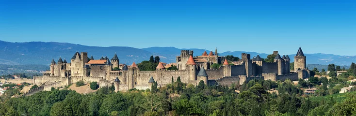 Fotobehang Kasteel uniek Frans middeleeuws fort van Carcassonne toegevoegd aan de UNESCO-lijst van werelderfgoed