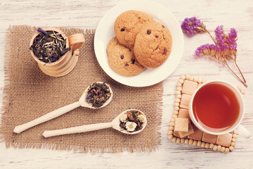 Herbal tea and cookies