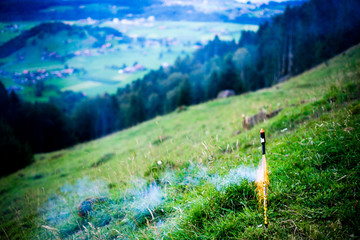 1. August Berner Oberland Rakete Thunersee Rauch