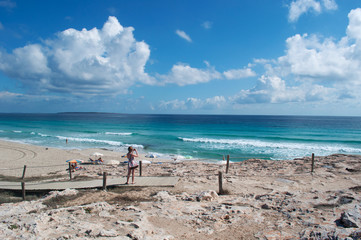 Fomentera, Isole Baleari: vista della spiaggia di Levante, Platja de Llevant, sul versante est...