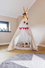 Creative and cosy shelter for a little Indian