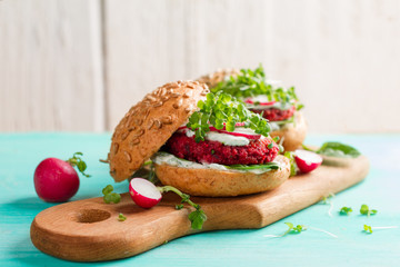 Veggie couscous beet burgers