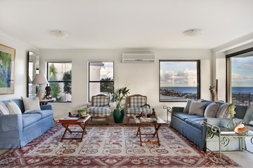 Beautiful Living room Architecture
