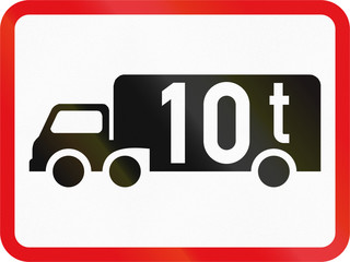 Road sign used in the African country of Botswana - The primary sign applies to goods vehicles exceeding 10 tonnes GVM