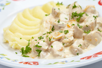 mashed potato with meat