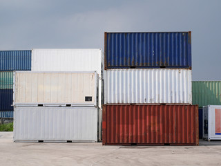Fototapeta premium containers for input roduct to transportation shipment to customer