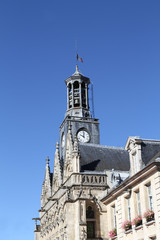 Fototapeta na wymiar mairie de Saint-quentin 24082016