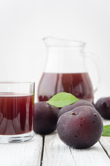 fresh plums juice