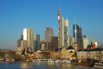 Fototapeta na wymiar Frankfurt city morning view from the Main embankment 