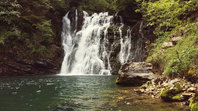 cascade