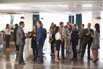 Delegates Networking At Conference Drinks Reception - obrazy, fototapety, plakaty