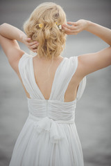 Fototapeta na wymiar Back-view bridal hair style
