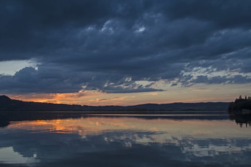 Sonnenuntergang am Kochelsee