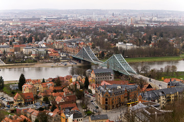 Blaues Wunder in Dresden