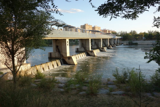weir at the lower side from the upper part on the Ebro river