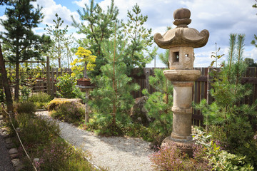 Fototapeta na wymiar Japan garden stone lamp