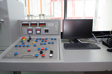 Machine control panel With the computer screen.