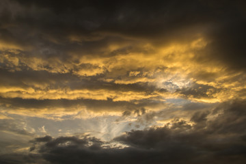 Obraz premium Dark cloudy