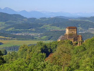 Fototapeta na wymiar Burg Stein im Lavanttal / Unterkärnten / Österreich
