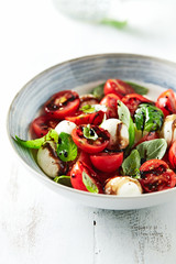 Caprese Salad with Balsamic Vinegar