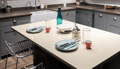 Contemporary Breakfast Tbale