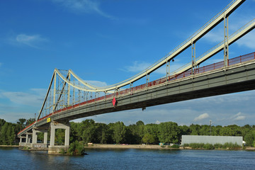 Fototapeta na wymiar Trukhahiv bridge in Kiev