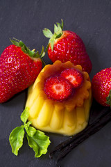 dessert, vanilla pudding with strawberries