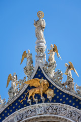 Fototapeta na wymiar Basilica of Saint Mark (828, 1094). Piazza San Marco, Venice.