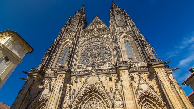 St. Vitus Cathedral timelapse hyperlapse in Prague surrounded by tourists.
