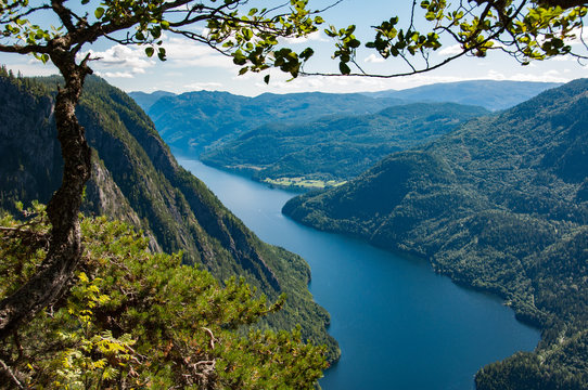 Aussicht vom L&aring;rdalstigen 