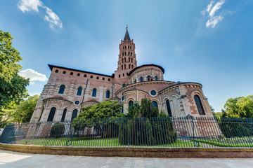 Fototapeta na wymiar The Basilica of St. Sernin in Toulouse, France.