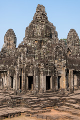 angkor thom - famous landmark travel and tour in Cambodi and wor