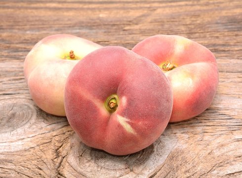 donut peaches