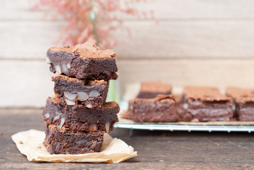 macadamia nut fudge brownies.
