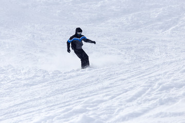 snowboarder snowboarding