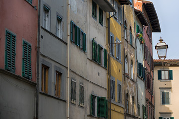 Fototapeta na wymiar Traditional houses in Florence