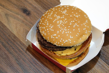 Local hambeger in the box