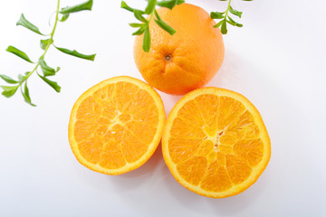 新鮮なオレンジ