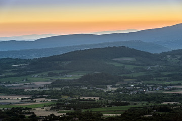 Fototapeta na wymiar Provence landscape at sundown