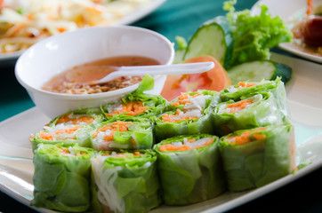 Vegetarian fresh spring rolls