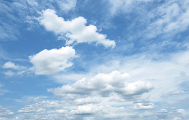 Obraz premium niebieskie niebo