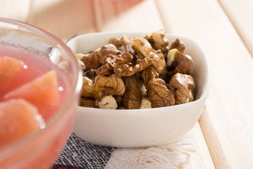 Apple compote with walnuts