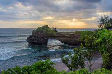 Tanah Lot, Bali, Indonésie © Suzanne Plumette