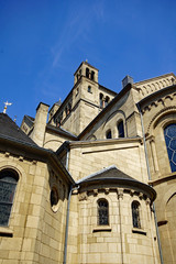 Fototapeta na wymiar St. Antonius-Kirche in DÜSSELDORF-OBERKASSEL