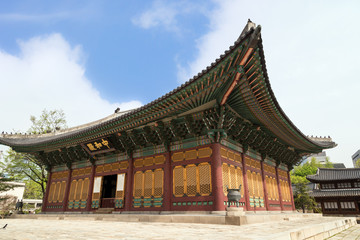 Junghwajeon, the main hall of Deoksugung Palace in Seoul, South Korea, viewed from the side.