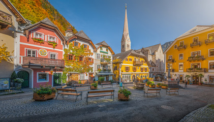 Historic town square of Hallstatt with colorful houses, Salzkammergut, Austria