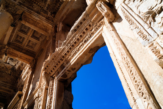 Library of Celsus in Efes, stone windows and walls