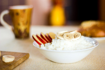 Rice Porridge with banana and apple