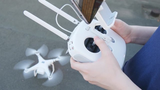 drone copter starts its engine